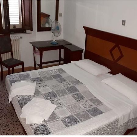 Hotel Stella Follonica Ngoại thất bức ảnh