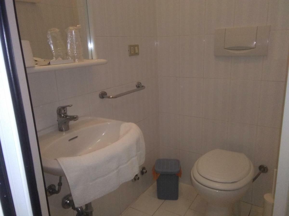 Hotel Stella Follonica Ngoại thất bức ảnh